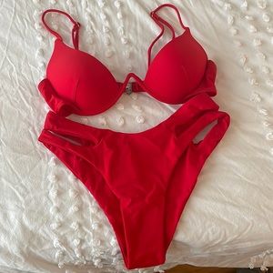 Red bikini 🍒